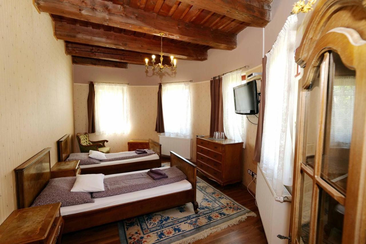 Nyilas Fogado Hotel Nyiregyhaza Luaran gambar