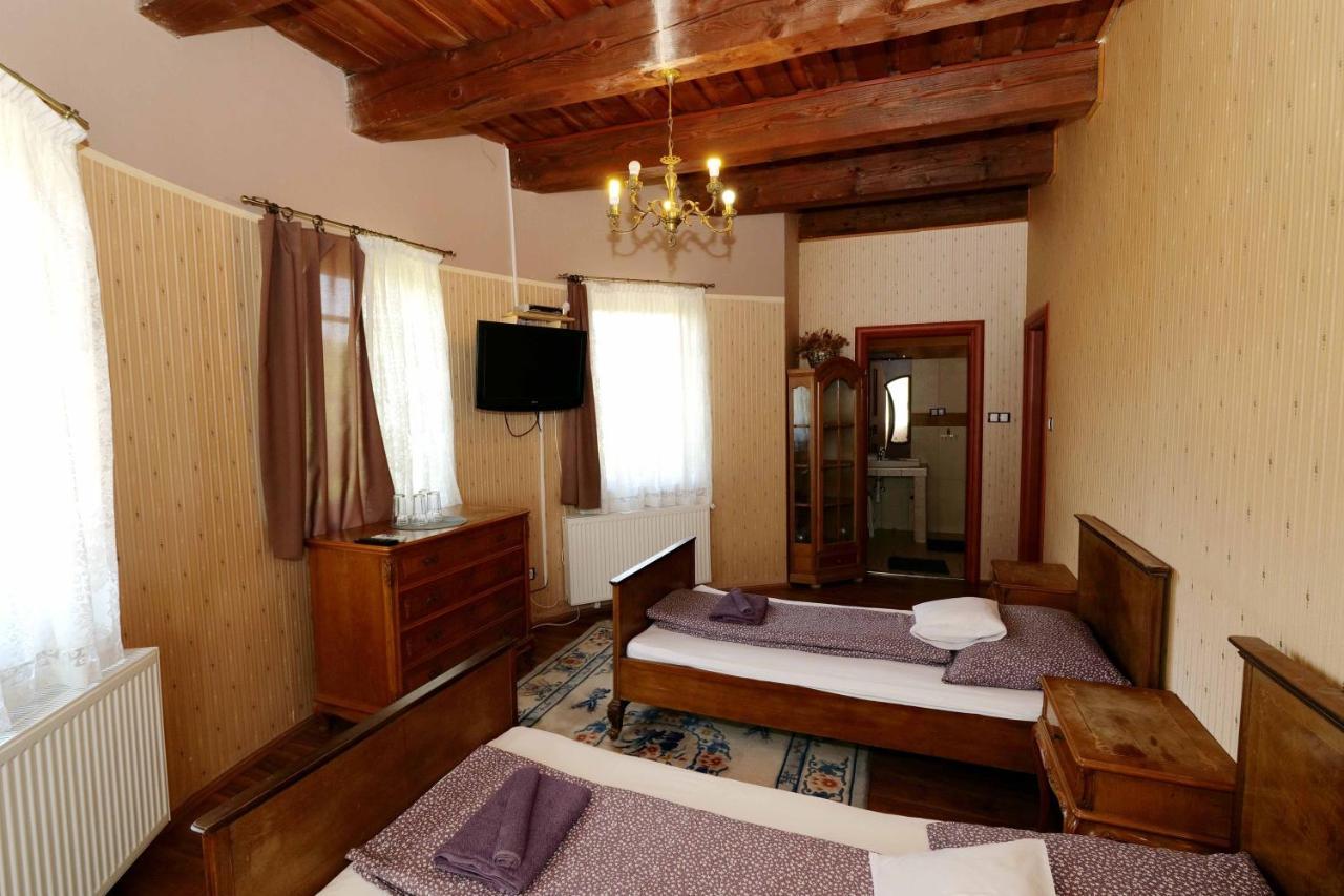 Nyilas Fogado Hotel Nyiregyhaza Luaran gambar