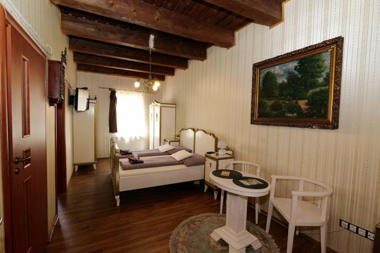 Nyilas Fogado Hotel Nyiregyhaza Luaran gambar